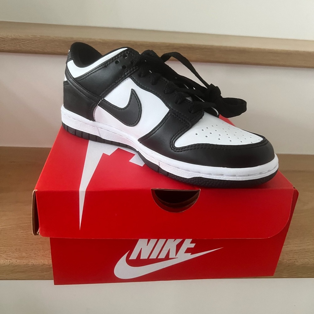 Nike Dunk Low Retro White Black